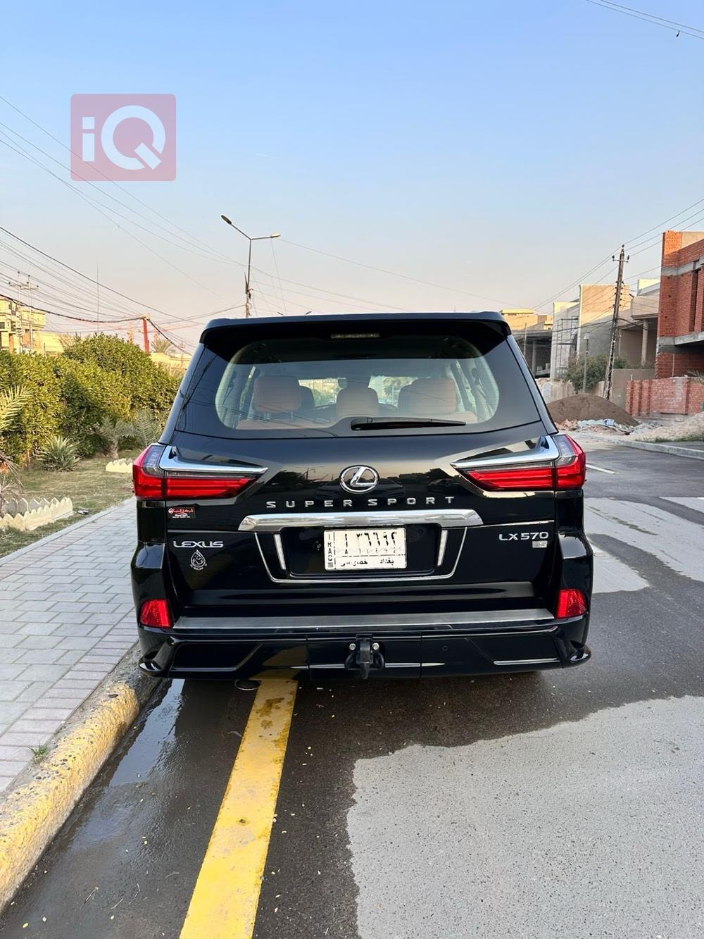 Lexus LX